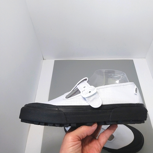 Vans‎ Mary Jane's Coated Canvas Shoes, NEW, Size 8| EUR 38.5 - Picture 7 of 12